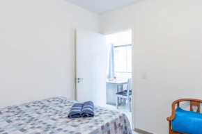Apartamento térreo com terraço para ver o mar